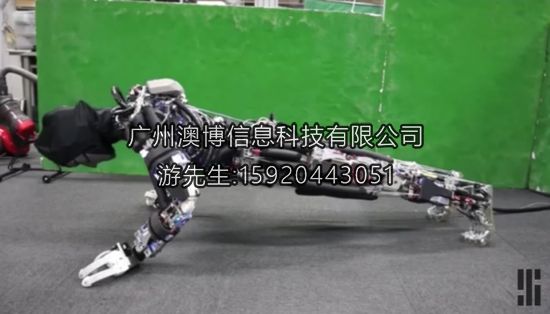 機(jī)器人做運動出汗